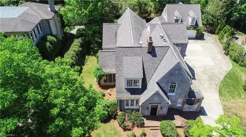 2321 Kirkpatrick Pl, Greensboro, NC 27408