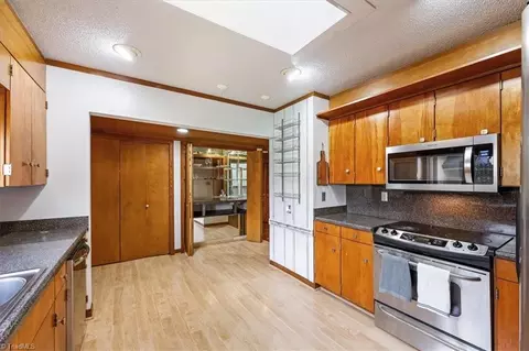 Kitchen - 509 Ashe St, High Point, NC 27262 photo 2 of 2