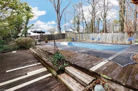 Exterior - 509 Ashe St, High Point, NC 27262 photo 16 of 17