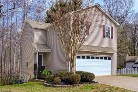 5013 Mereworth Ct, Winston Salem, NC 27104
