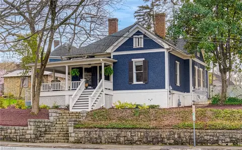 258 W End Blvd, Winston Salem, NC 27101