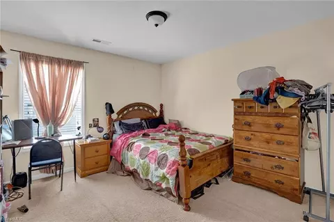 Bedroom - 4605 Freestone St, High Point, NC 27265 photo 7 of 10