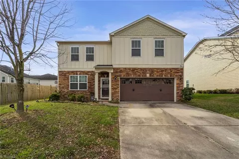 4605 Freestone St, High Point, NC 27265