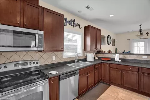 Kitchen - 4605 Freestone St, High Point, NC 27265 photo 5 of 5