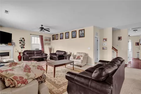 Living - 4605 Freestone St, High Point, NC 27265 photo 2 of 4