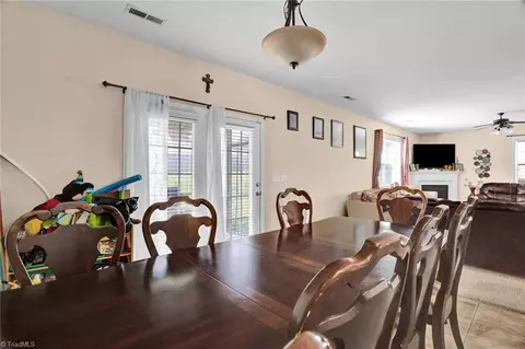 Dining - 4605 Freestone St, High Point, NC 27265 photo 2 of 2