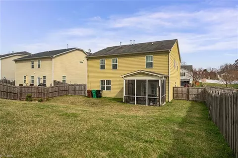 Exterior - 4605 Freestone St, High Point, NC 27265 photo 9 of 9