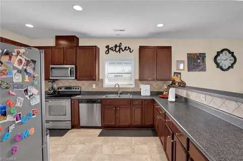 Kitchen - 4605 Freestone St, High Point, NC 27265 photo 1 of 5