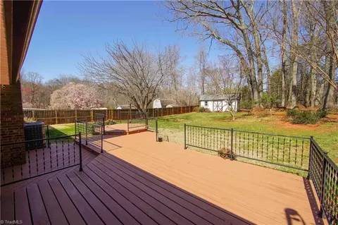 Exterior - 109 Laurel Ln, King, NC 27021 photo 7 of 13