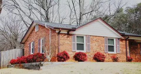 Exterior - 109 Laurel Ln, King, NC 27021 photo 3 of 13