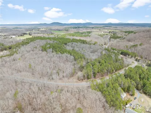 6192 Jim Pierce Rd, Trinity, NC 27370 photo 9
