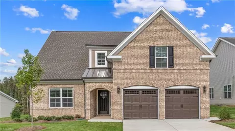 154 Morning Star Dr, Advance, NC 27006