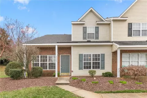 4509 Cross Ridge Ln, Greensboro, NC 27410