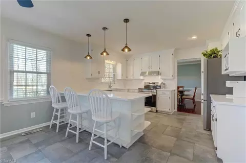 Kitchen - 707 Woodsway Ct, Reidsville, NC 27320 photo 1 of 4