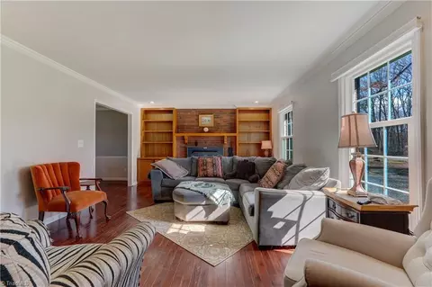 Living - 707 Woodsway Ct, Reidsville, NC 27320 photo 1 of 2