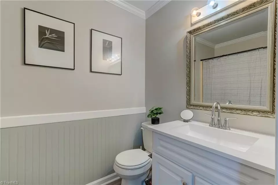 Bath - 707 Woodsway Ct, Reidsville, NC 27320 photo 2 of 2