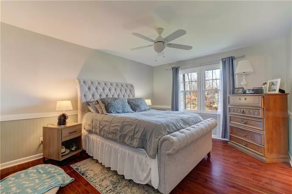 Bedroom - 707 Woodsway Ct, Reidsville, NC 27320 photo 4 of 4