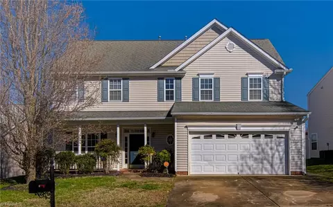 4005 Pepperbush Dr, Greensboro, NC 27405