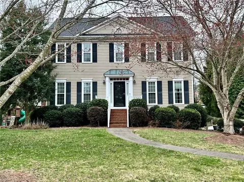 5260 Mountain View Rd, Winston Salem, NC 27104