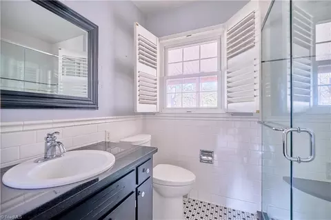 Bath - 105 Maple St, Biscoe, NC 27209 photo 1 of 2