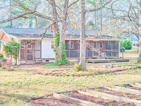 Exterior - 105 Maple St, Biscoe, NC 27209 photo 5 of 8