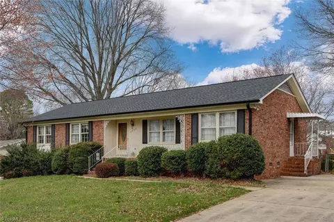 4808 Penn Wyne Dr, Greensboro, NC 27410