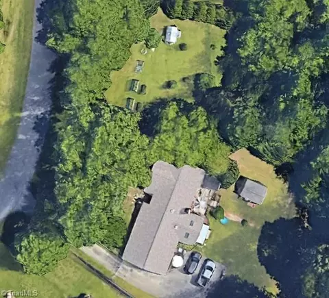 5114 Brook Cir, Archdale, NC 27263