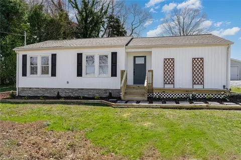 227 Tremont Dr, Asheboro, NC 27203