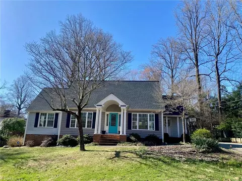 3703 Rhynewood Dr, Greensboro, NC 27410