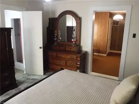 Bedroom - 515 Biesecker Rd, Lexington, NC 27292 photo 2 of 4