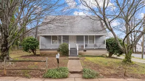 909 Watkins St, Greensboro, NC 27407