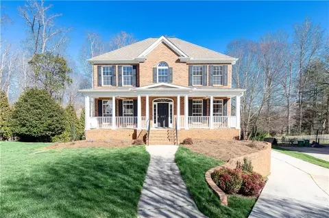 4027 Clinard Rd, Clemmons, NC 27012