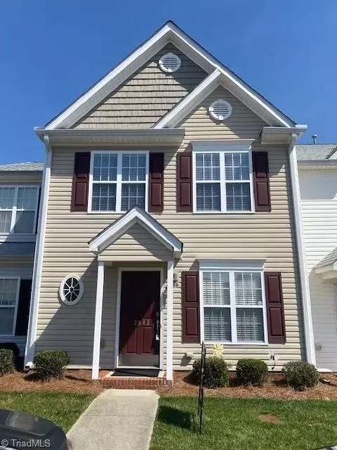 3883 Hickswood Creek Dr, High Point, NC 27265