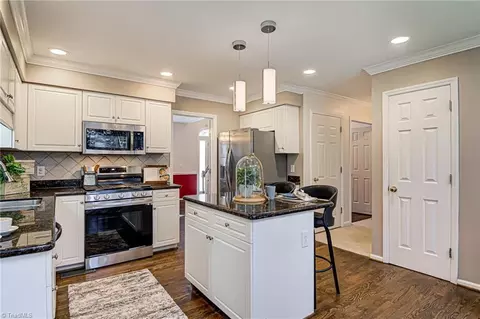 Kitchen - 4130 Stonemill Dr, High Point, NC 27265 photo 1 of 5