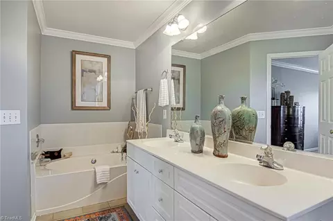 Bath - 4130 Stonemill Dr, High Point, NC 27265 photo 2 of 4