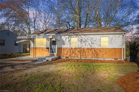 1404 Caldwell St, Greensboro, NC 27406