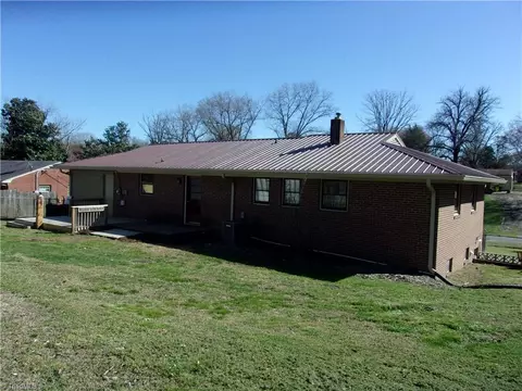 Exterior - 183 Richview Cir, High Point, NC 27265 photo 9 of 9