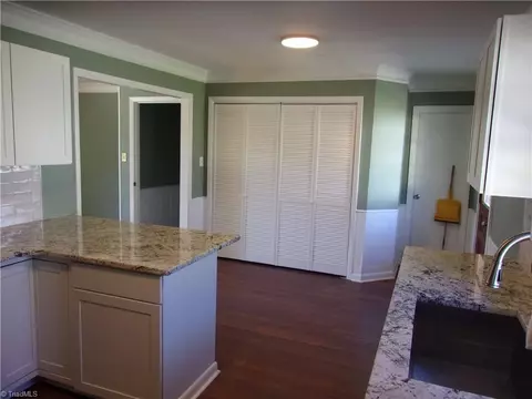Kitchen - 183 Richview Cir, High Point, NC 27265 photo 3 of 4