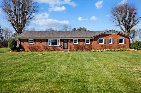 531 Barnes Rd, Winston Salem, NC 27107