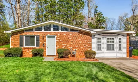 1689 Thompson Dr, Winston Salem, NC 27127