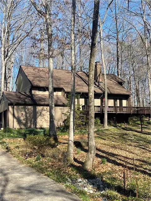 485 Essen Pl, Kernersville, NC 27284
