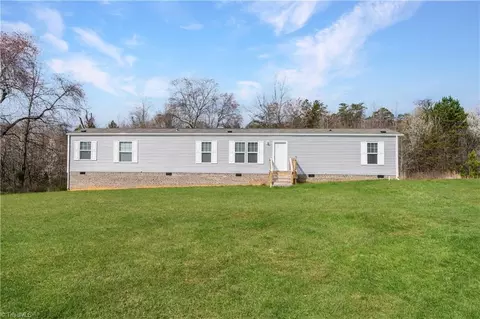 3431 Us Highway 311, Madison, NC 27025