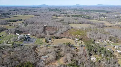 6406 Old Us Highway 421 E, East Bend, NC 27018
