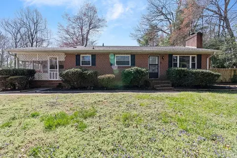 4830 Westmoreland Dr, Winston Salem, NC 27105