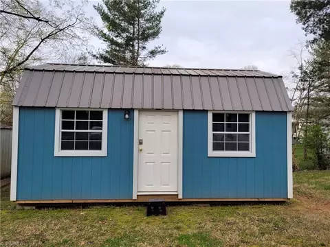 Exterior - 617 Cedar St, Eden, NC 27288 photo 2 of 3