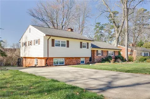 2517 Fairway Dr, Greensboro, NC 27408