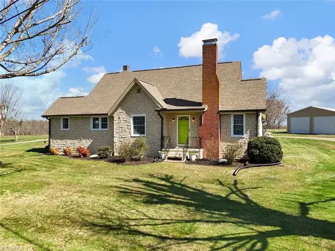 1103 Copeland School Rd, Dobson, NC 27017