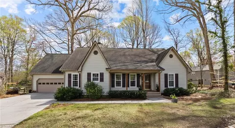 1102 Jefferson Rd, Greensboro, NC 27410