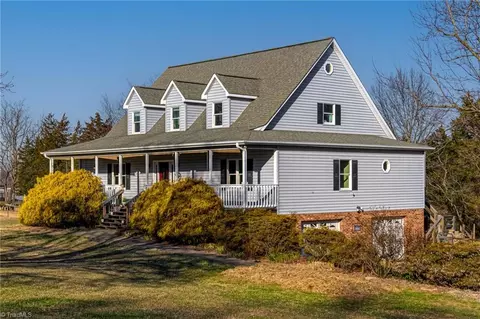 4825 Northwest Dr, Winston Salem, NC 27105