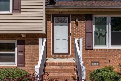 Entry Way - 3701 Rolling Rd, High Point, NC 27265 photo 1 of 2
